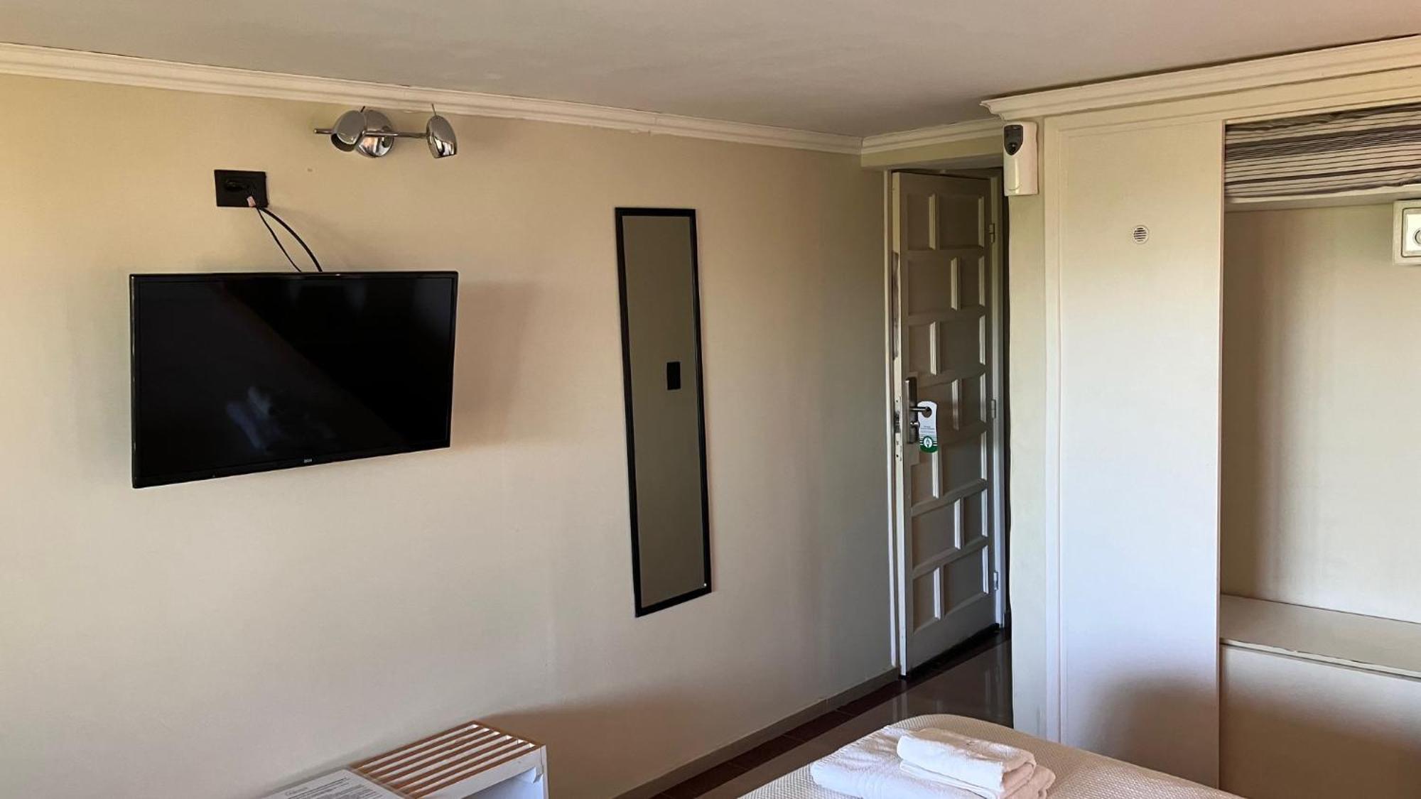 Casa Alta Hotel Boutique & Spa - Solo Adultos Villa Carlos Paz Eksteriør bilde